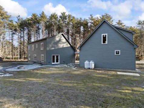 32 Wisteria Lane Harpswell ME 04079
