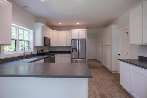 4 Streamside Drive Lewiston ME 04210