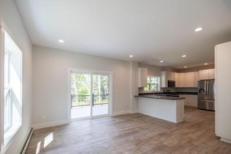 4 Streamside Drive Lewiston ME 04210