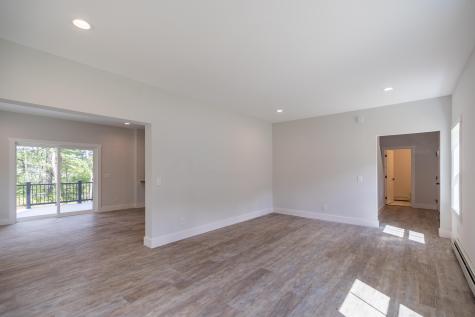 4 Streamside Drive Lewiston ME 04210