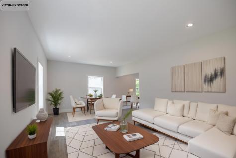 4 Streamside Drive Lewiston ME 04210