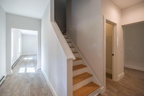 4 Streamside Drive Lewiston ME 04210