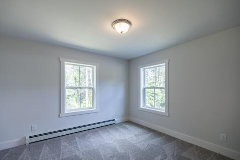 4 Streamside Drive Lewiston ME 04210