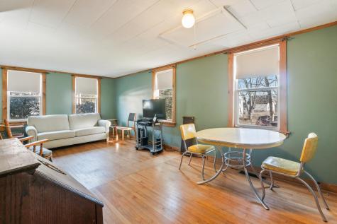 70 Spring Street Gardiner ME 04345