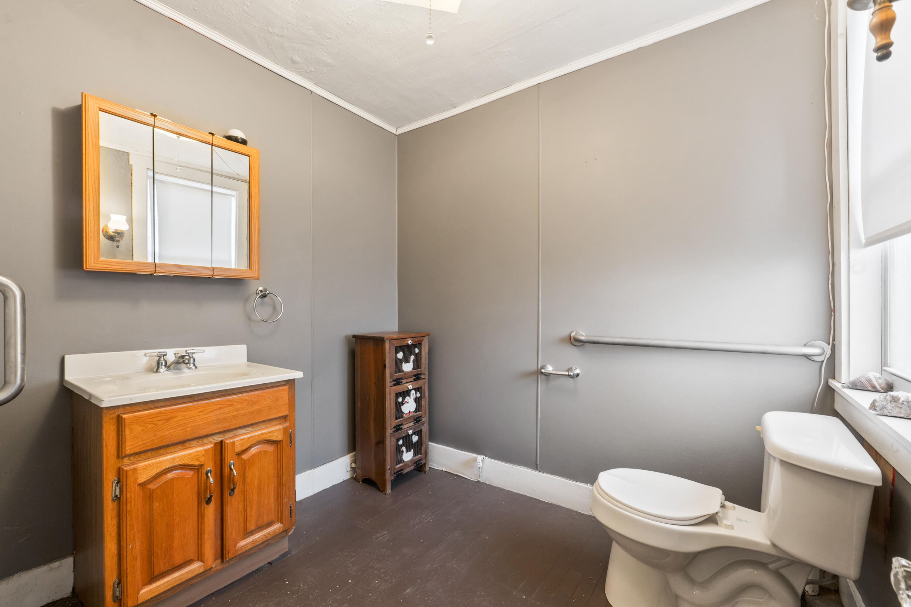 70 Spring Street Gardiner ME 04345