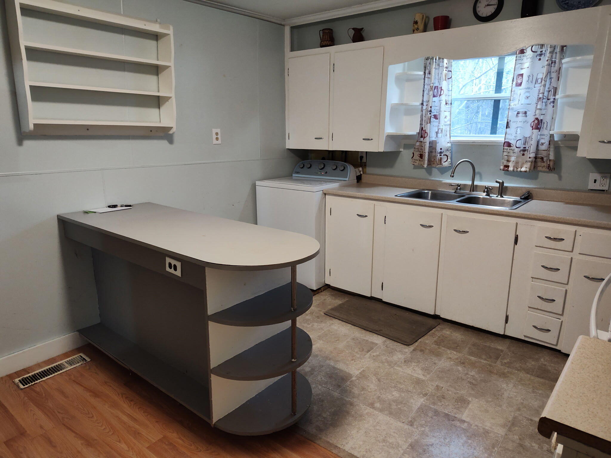 70 Spring Street Gardiner ME 04345