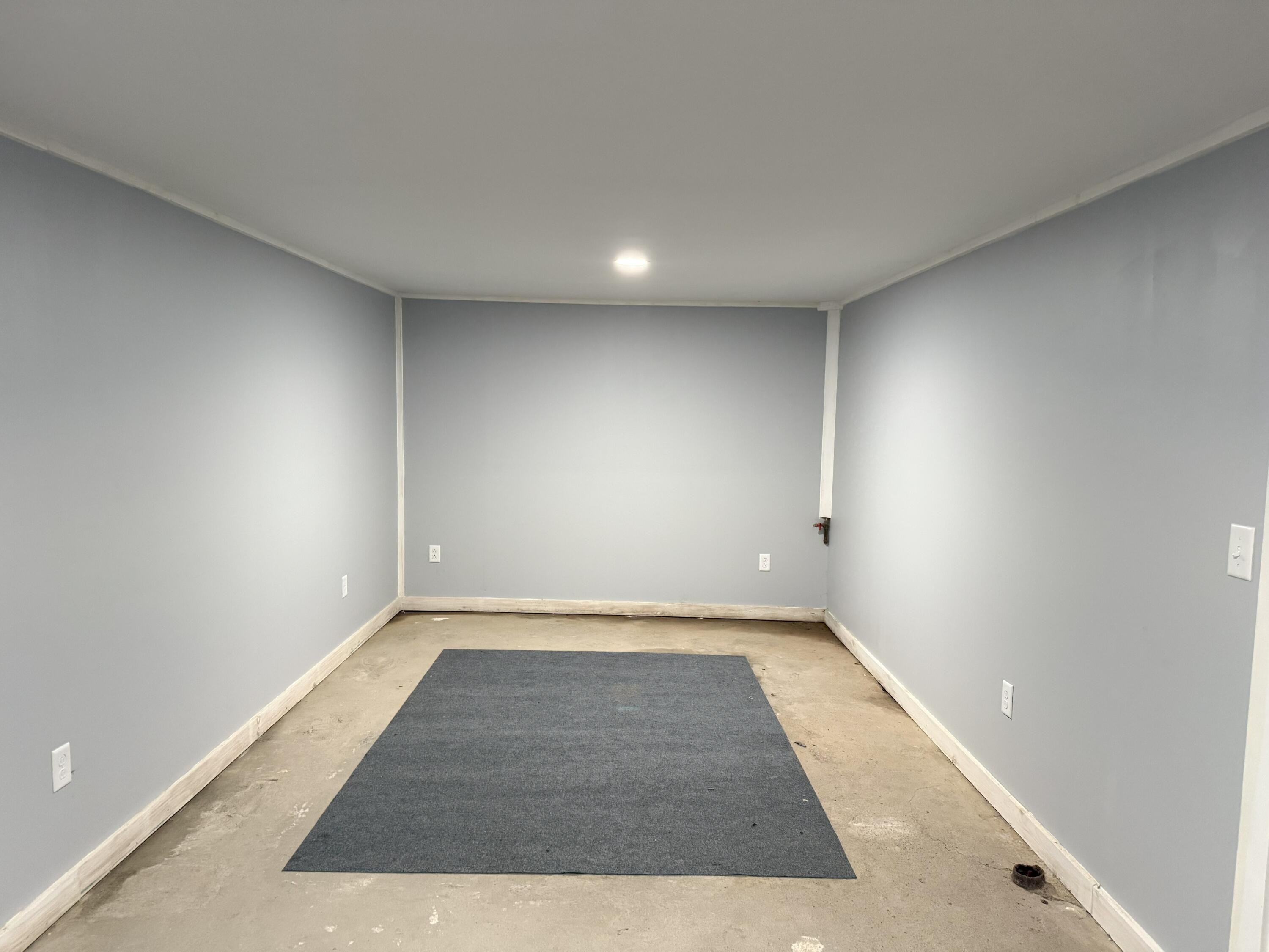 47 New Jersey Street Millinocket ME 04462