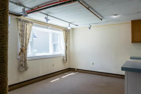 2 Mann Road Freeport ME 04032