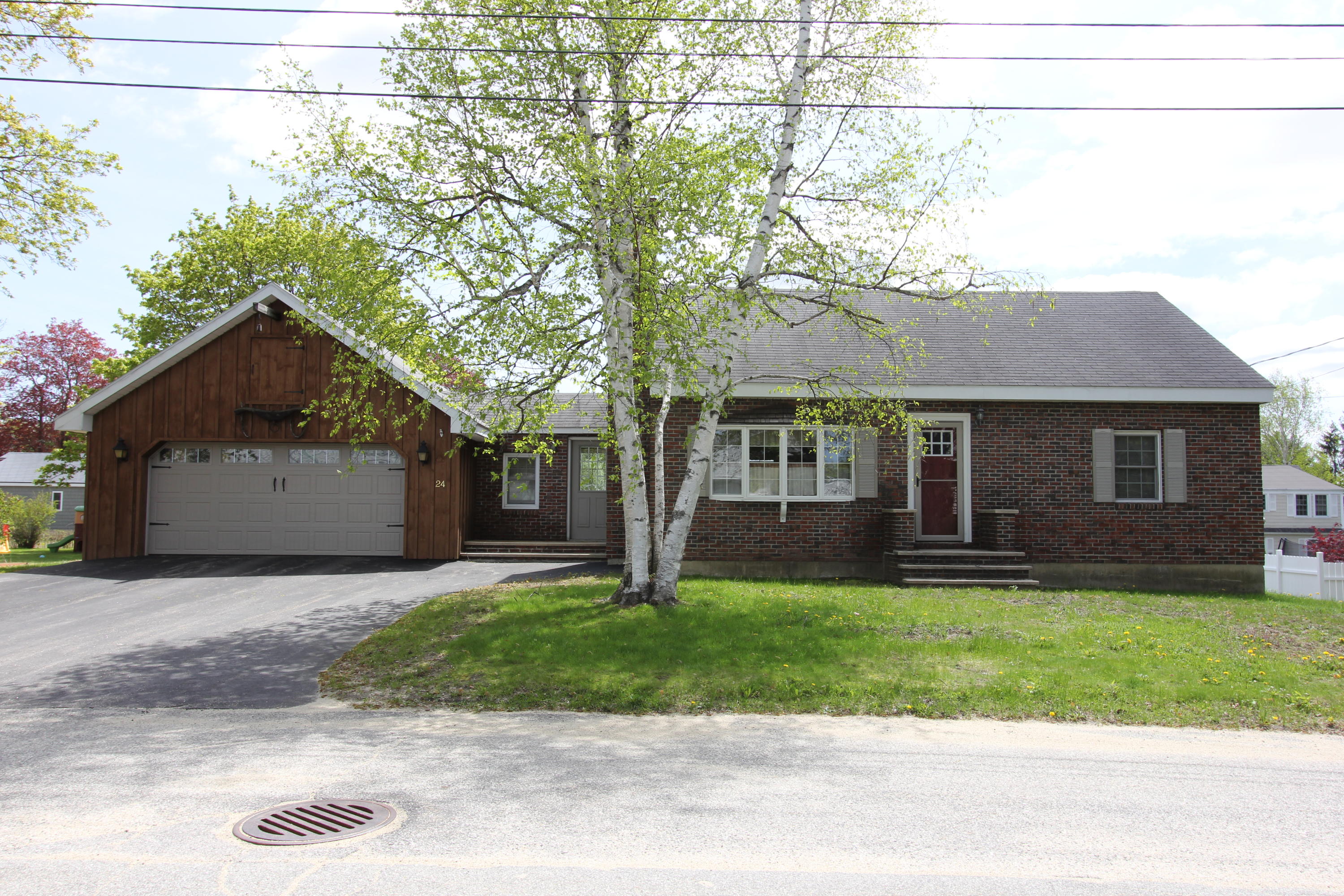 24 Edward Avenue Lewiston ME 04240