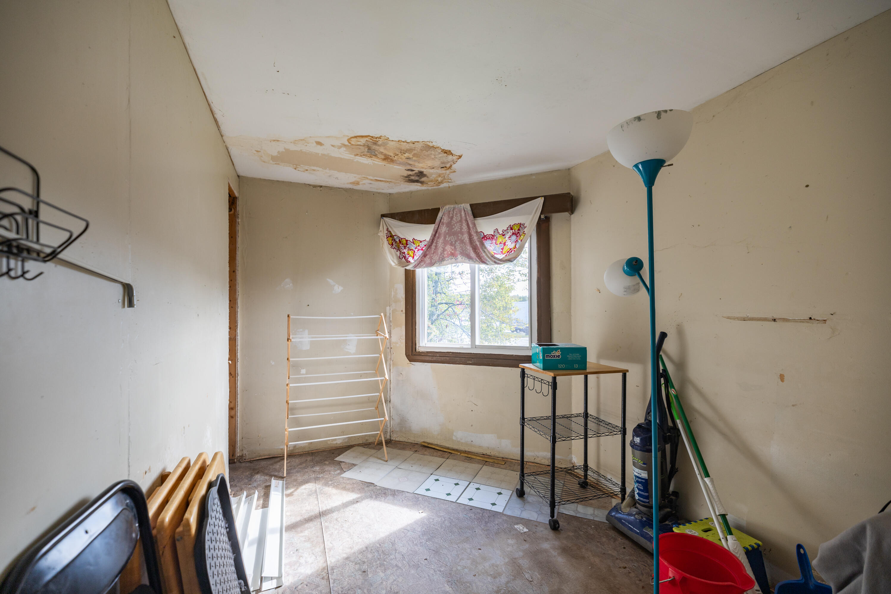 863 Minot Avenue Auburn ME 04210