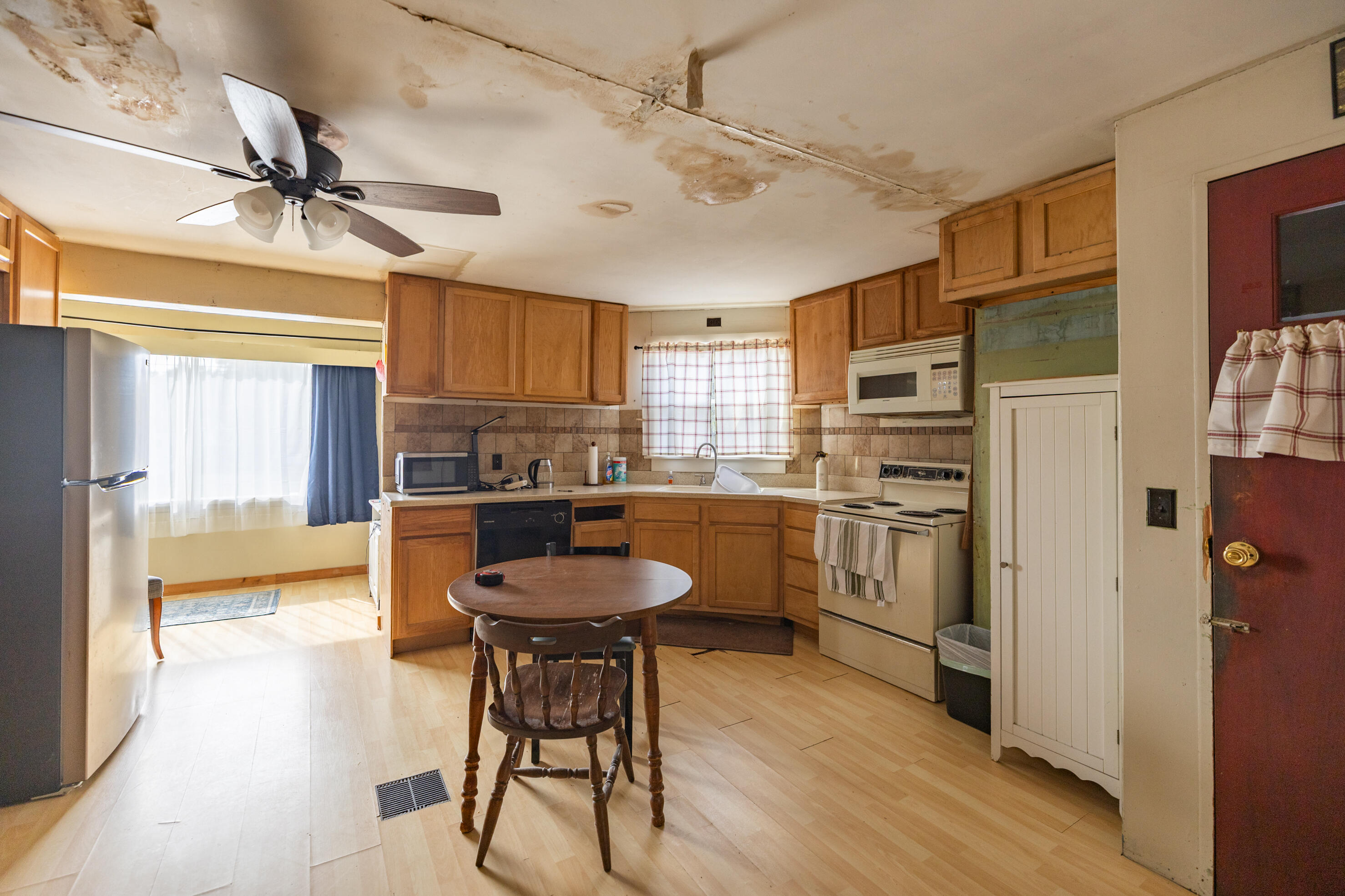 863 Minot Avenue Auburn ME 04210