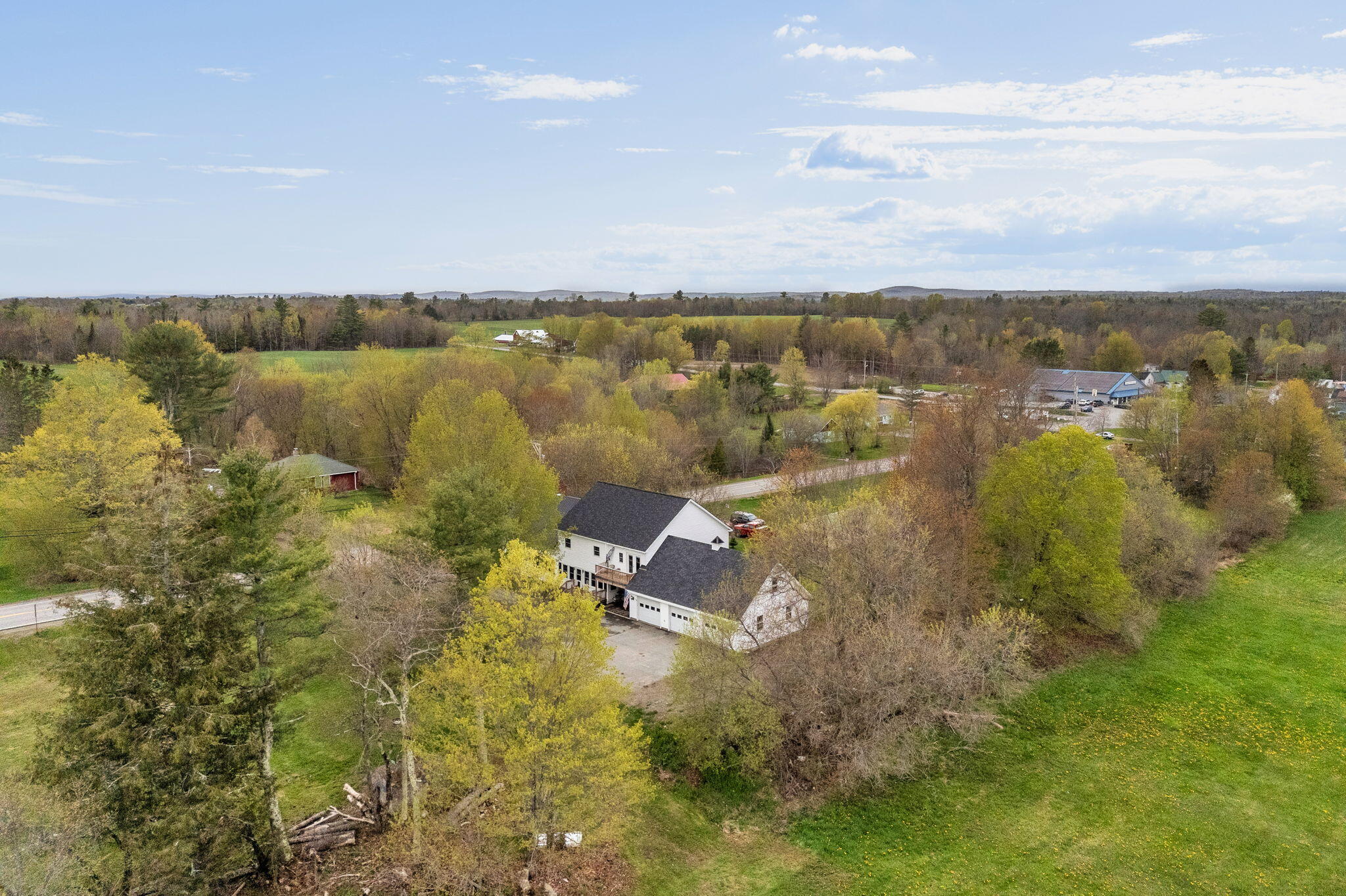 417 Main Road Bradford ME 04410