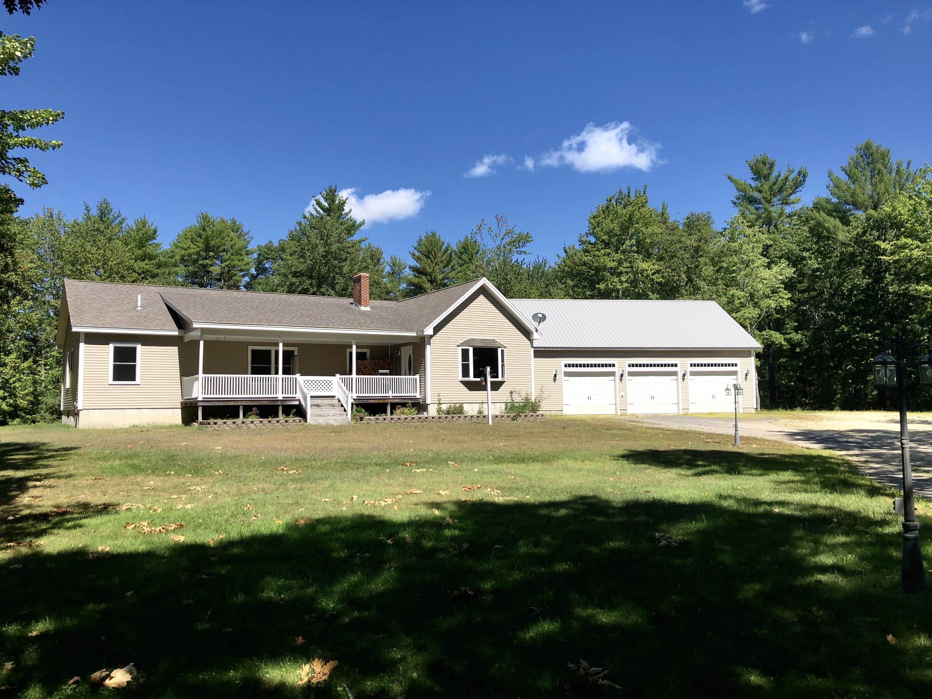 11 Johannas Lane Standish ME 04084