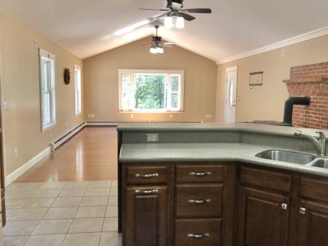 11 Johannas Lane Standish ME 04084