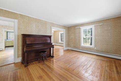 103 Chestnut Street Camden ME 04843