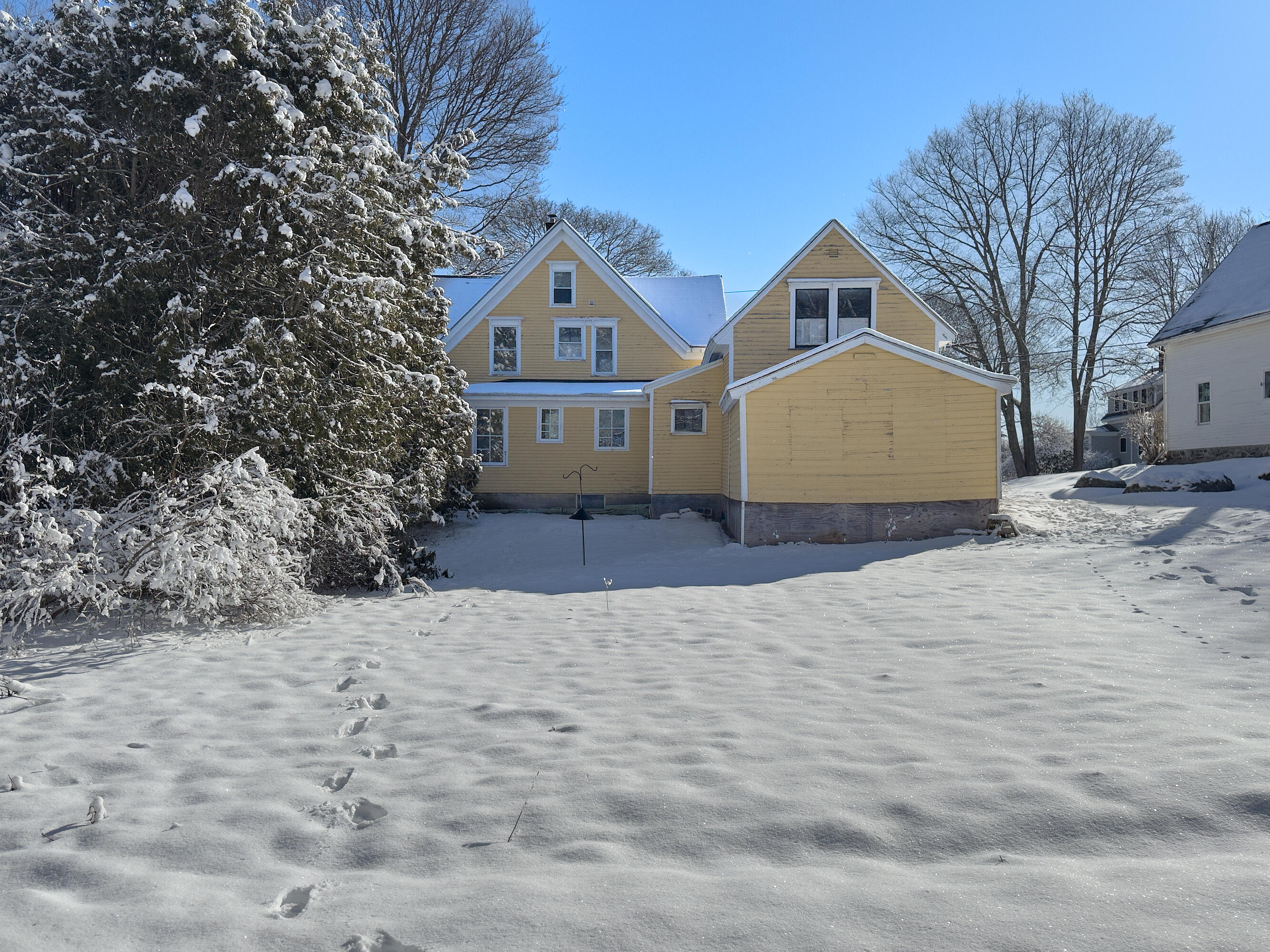 103 Chestnut Street Camden ME 04843