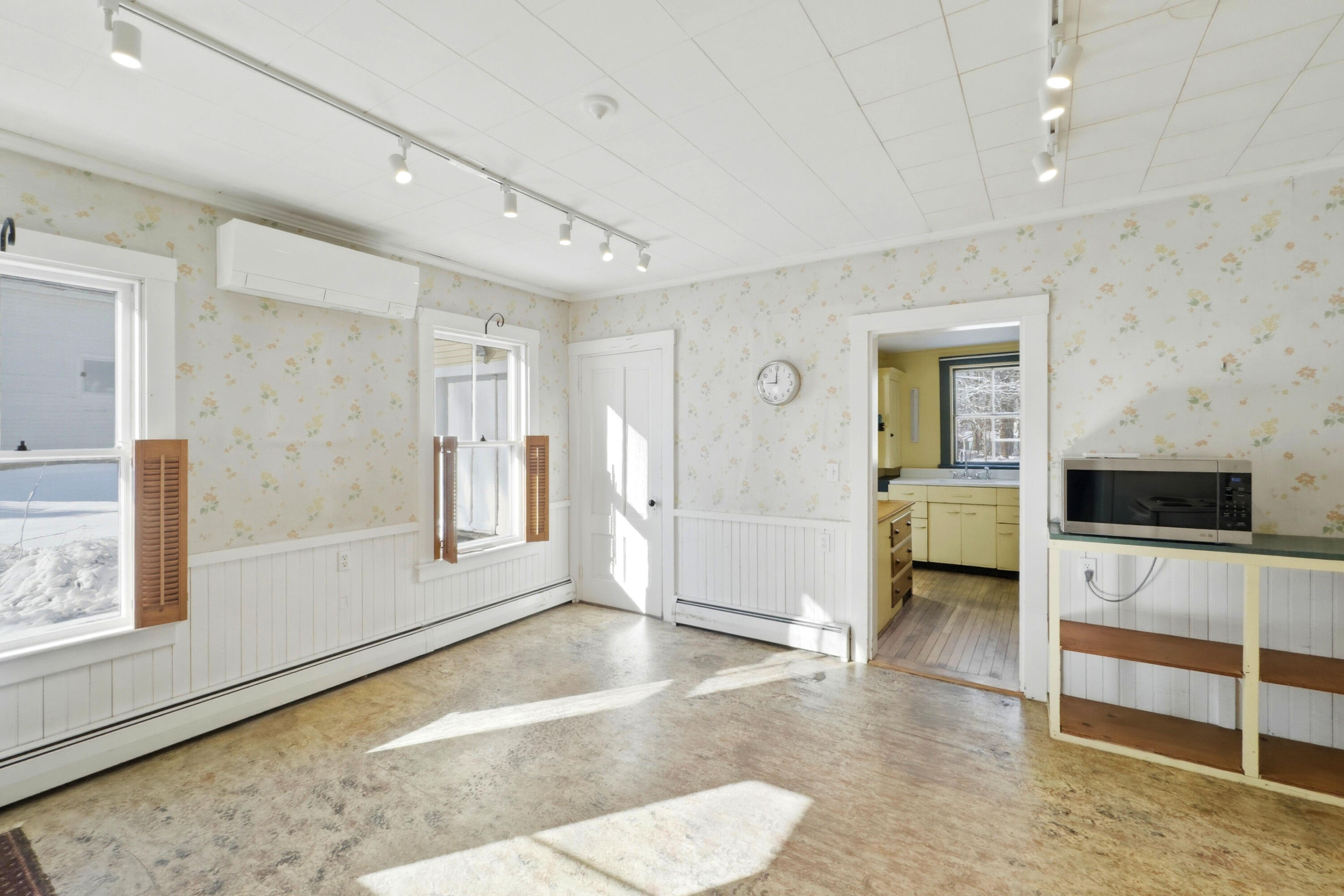 103 Chestnut Street Camden ME 04843