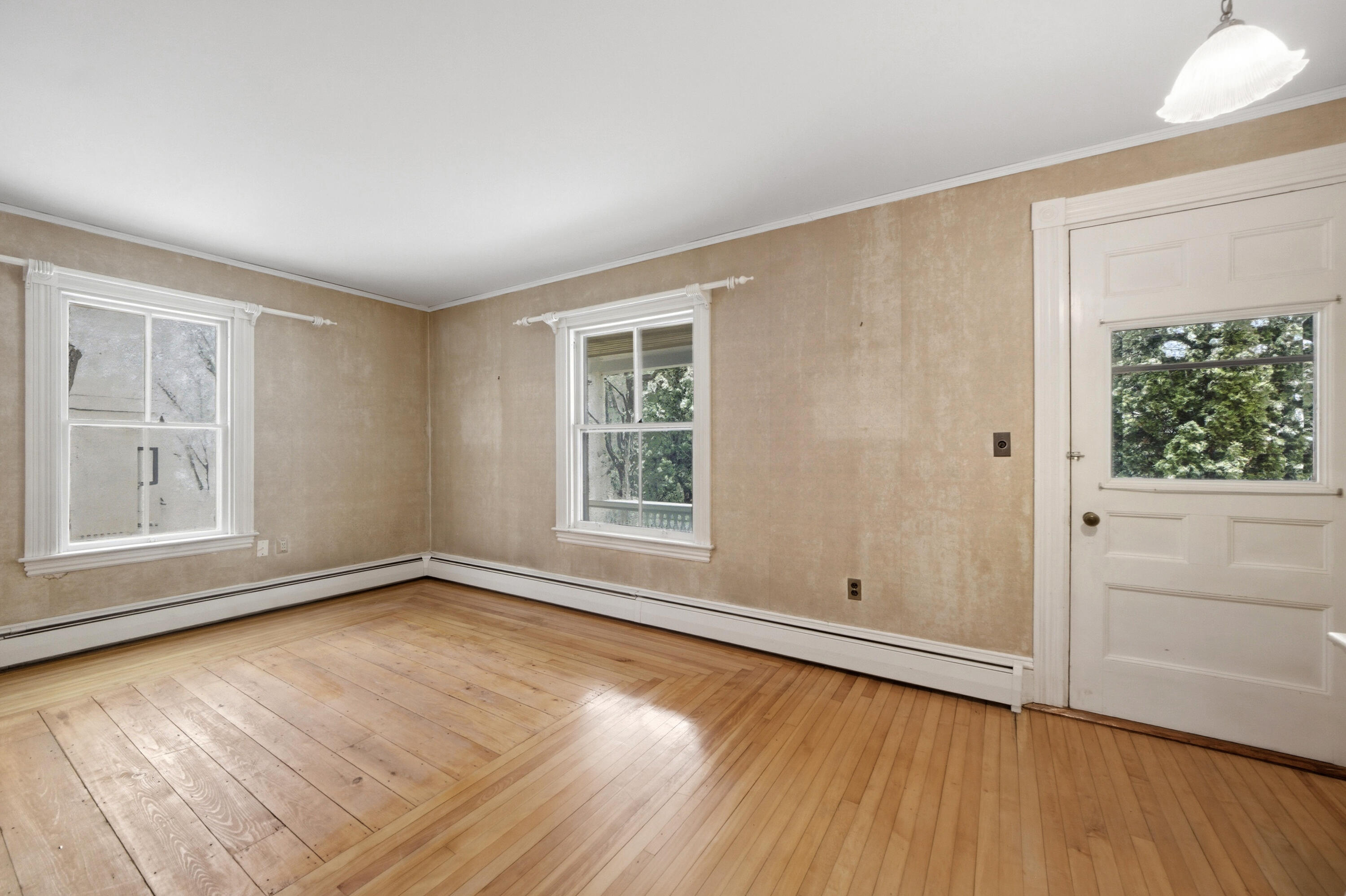 103 Chestnut Street Camden ME 04843