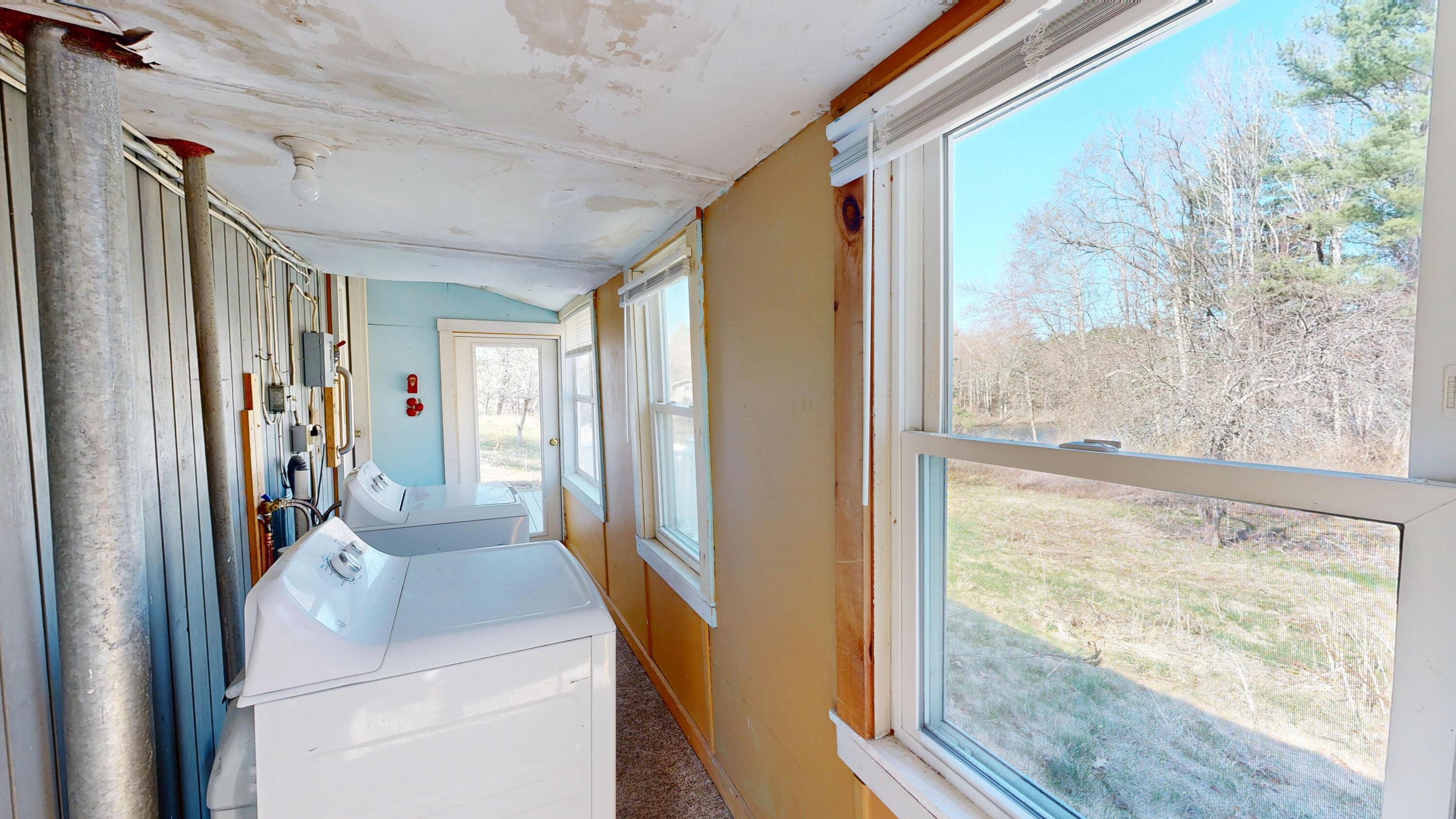 785 Court Street Auburn ME 04210