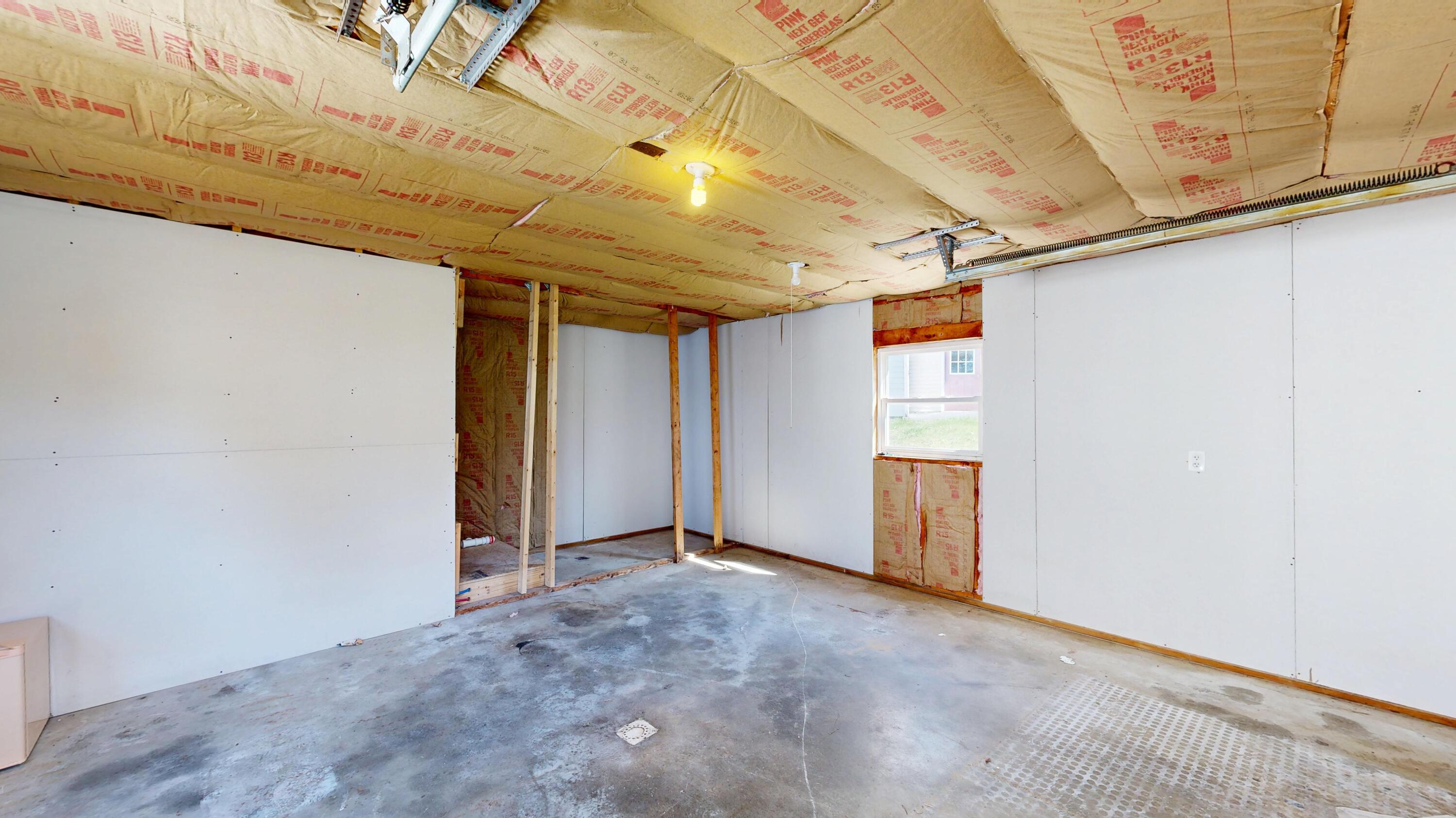 785 Court Street Auburn ME 04210