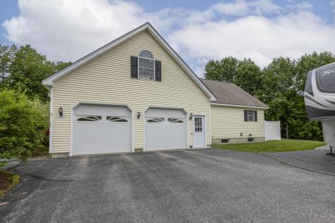 10 Partridge Lane Auburn ME 04210