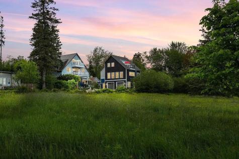 33 Latour Street Castine ME 04421
