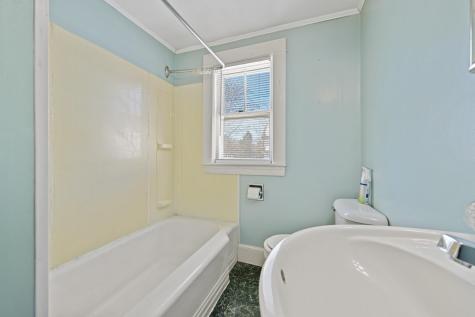 59 Thatcher Street Bangor ME 04401