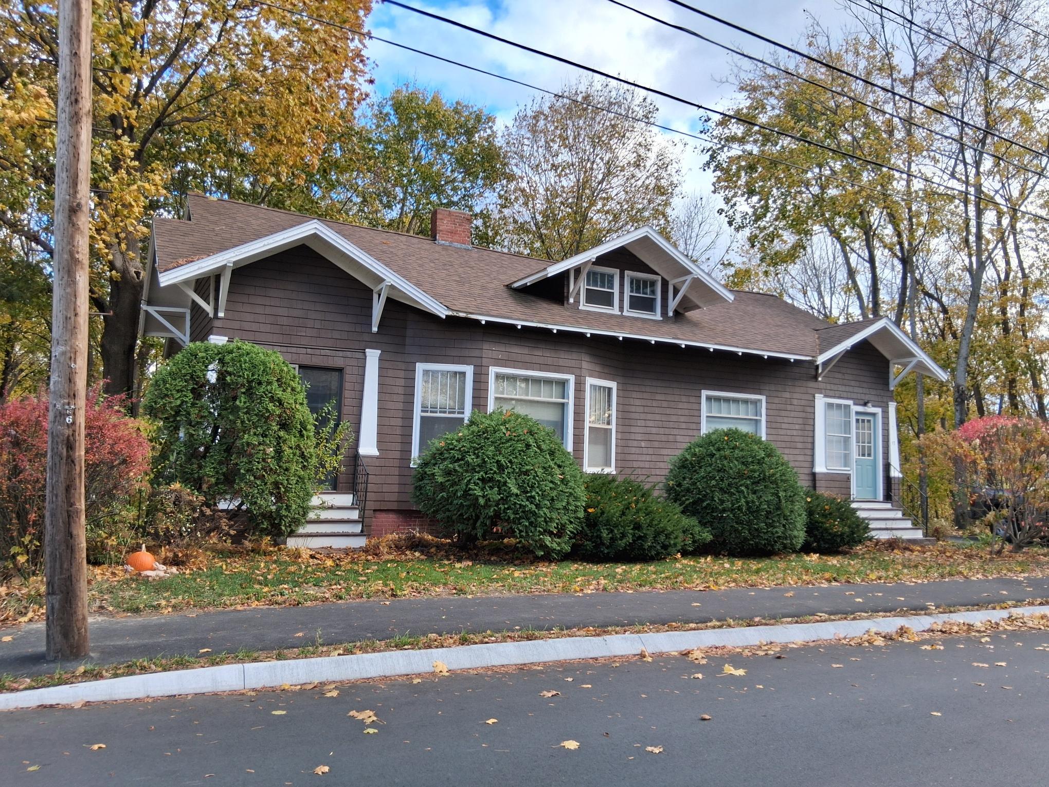 17 Burleigh Street Waterville ME 04901