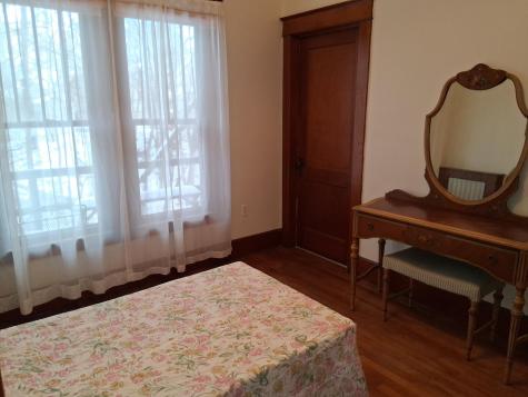 17 Burleigh Street Waterville ME 04901