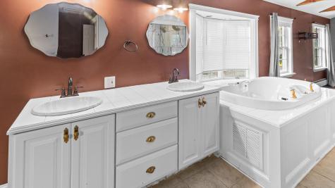 245 Center Drive Orrington ME 04474