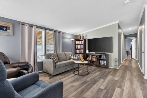 32 James Street Brunswick ME 04011