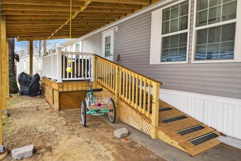 32 James Street Brunswick ME 04011