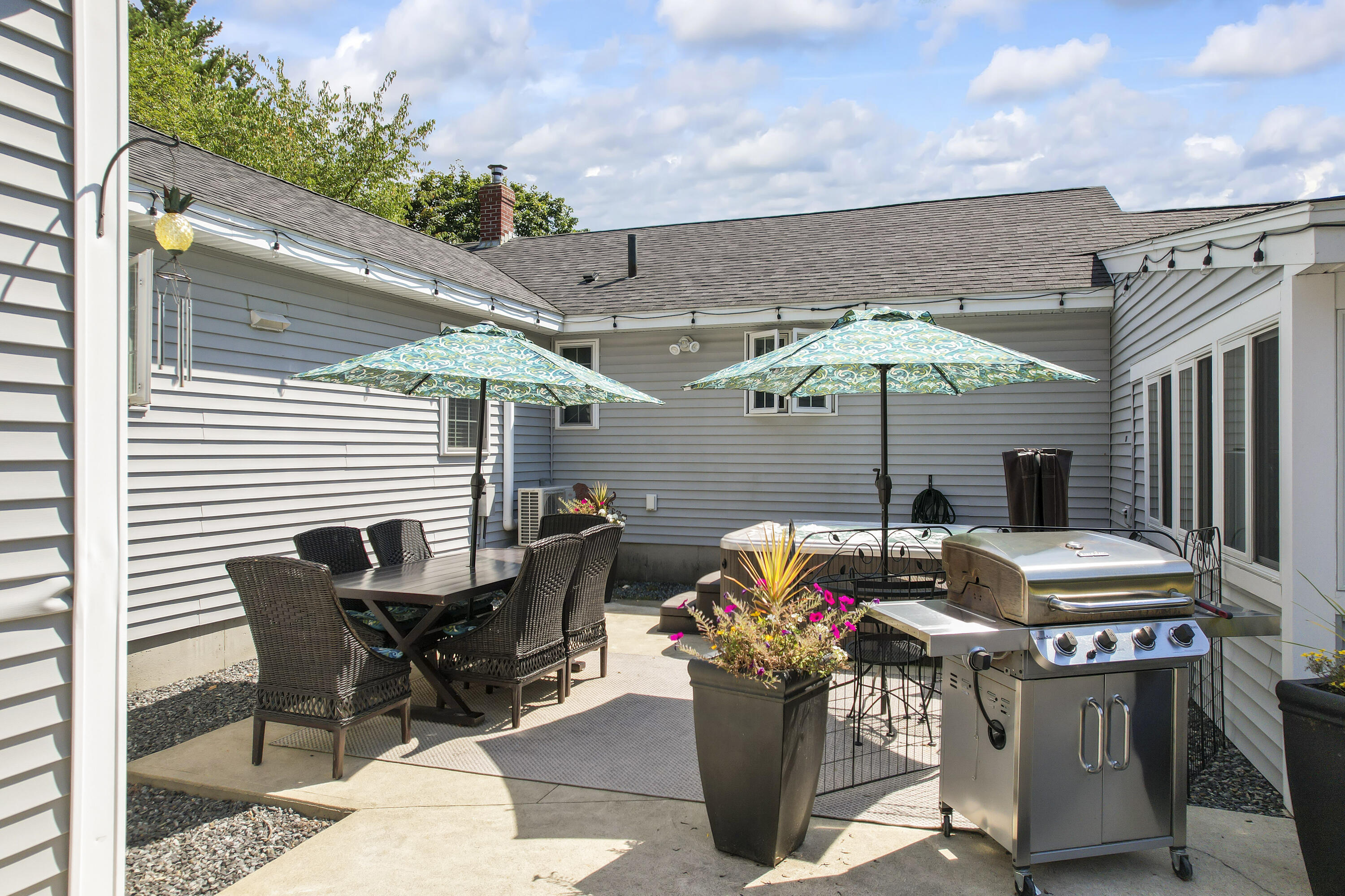 343 Sanford Road Wells ME 04090