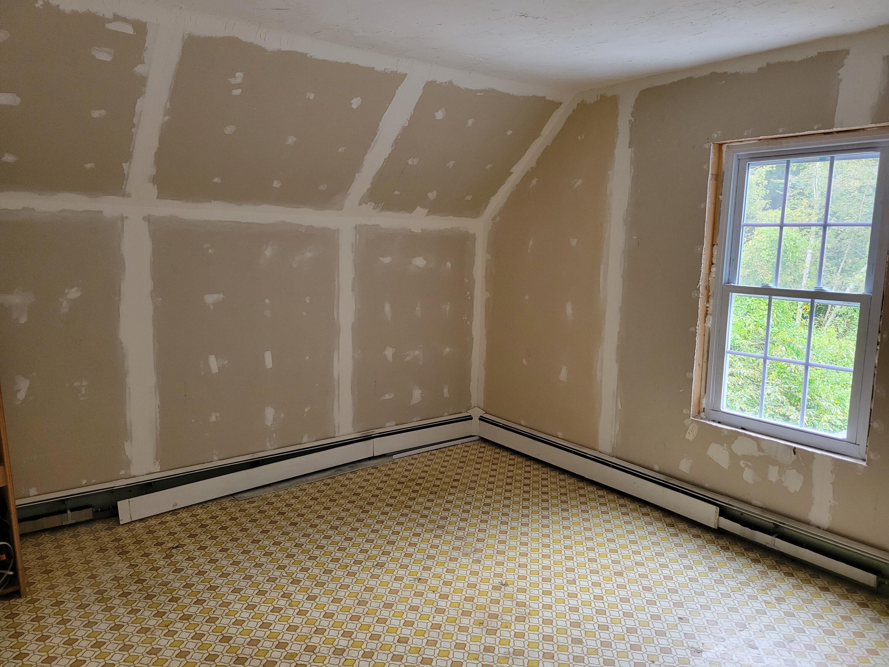 538 Poland Road Auburn ME 04210