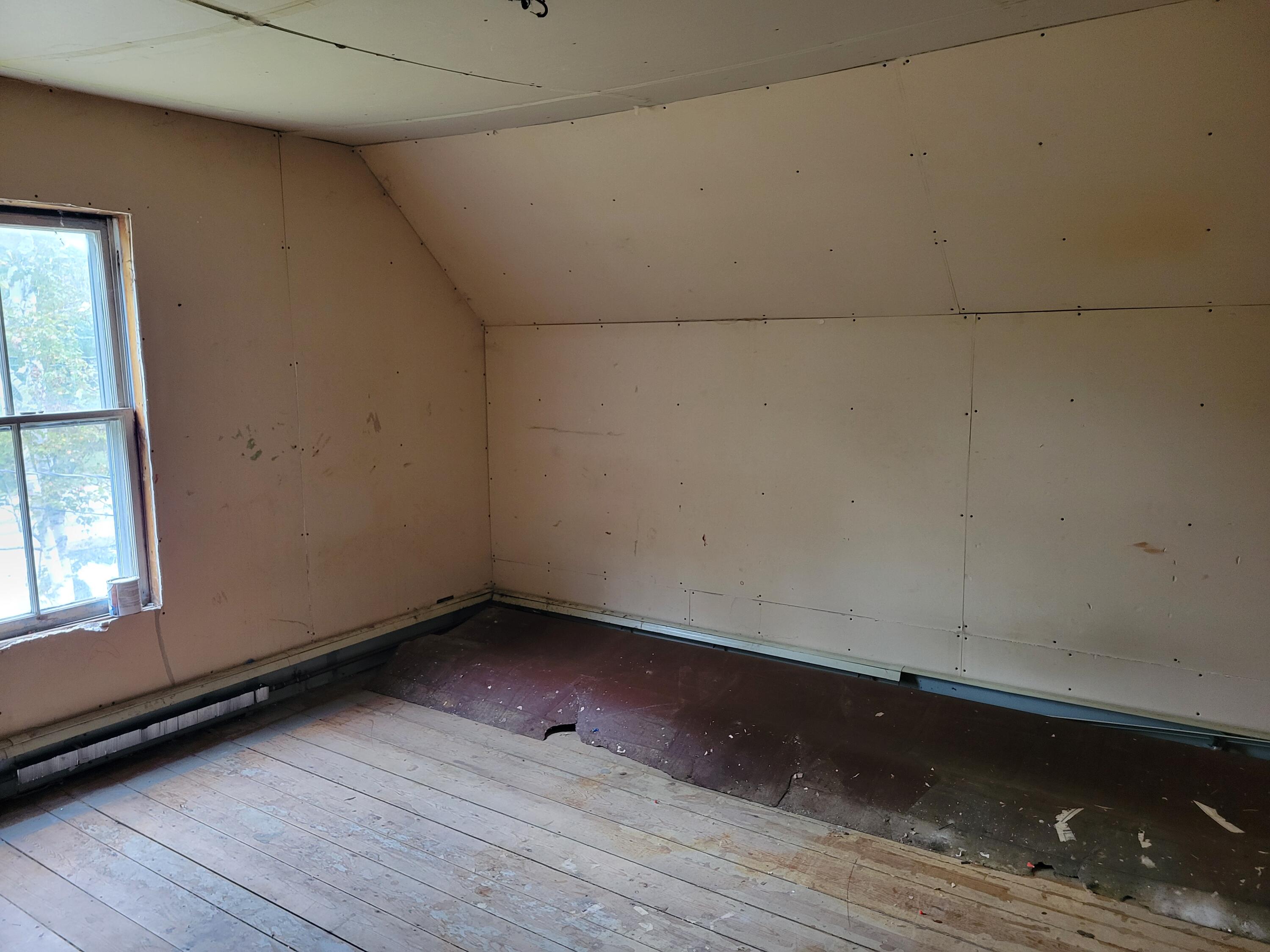 538 Poland Road Auburn ME 04210