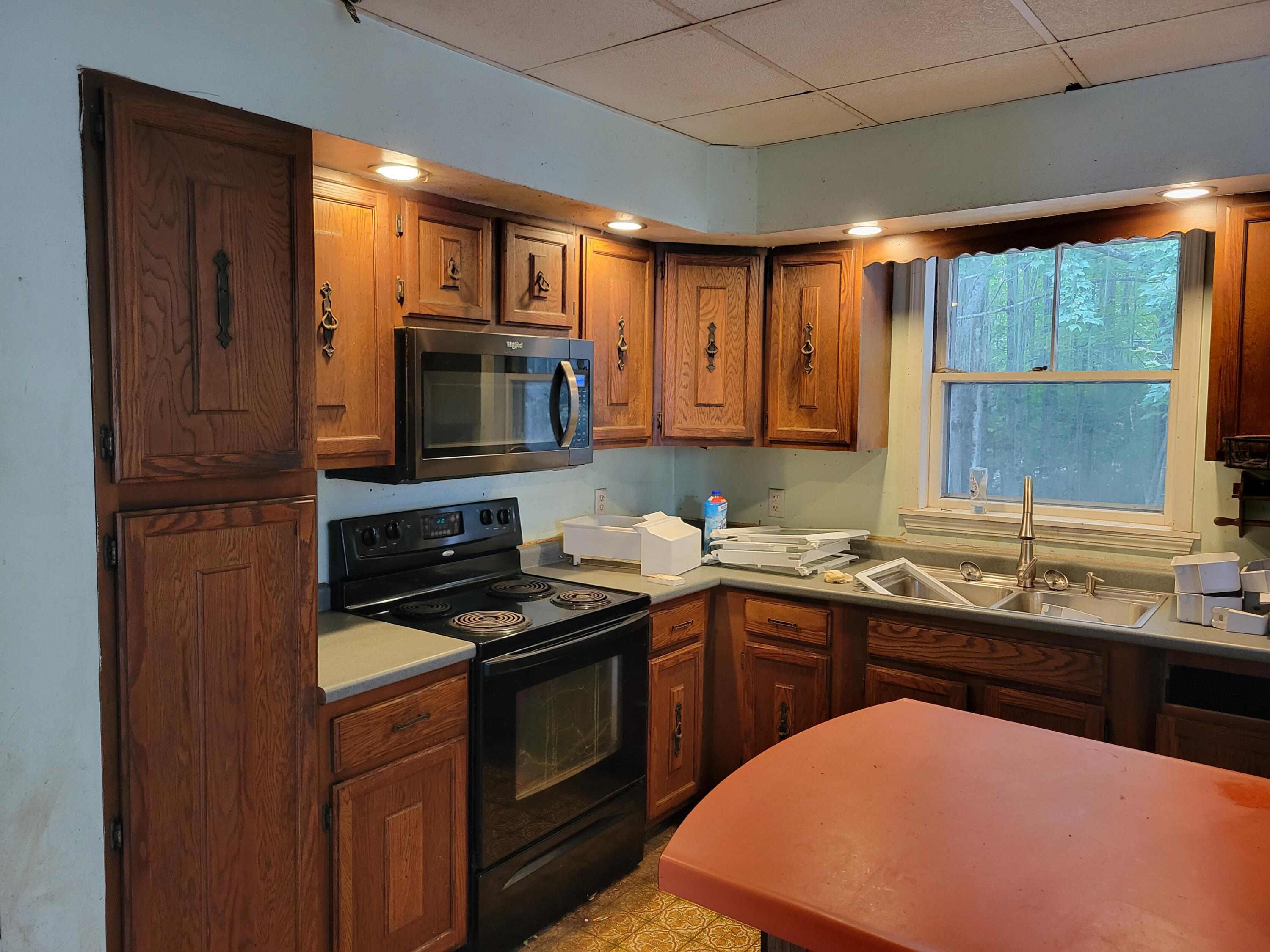 538 Poland Road Auburn ME 04210