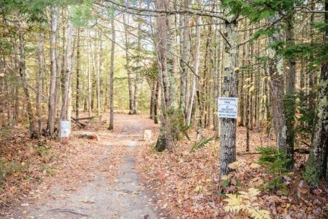 14 Loon Drive Topsham ME 04086