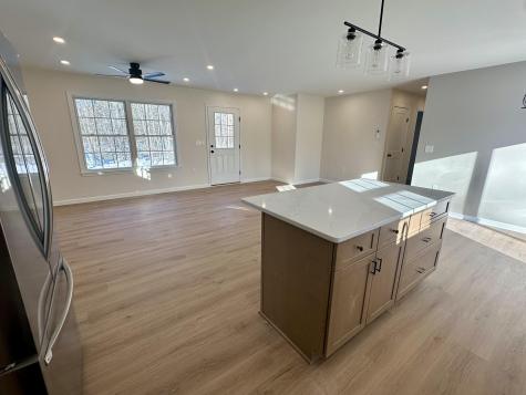 221 Dunton Road Naples ME 04055