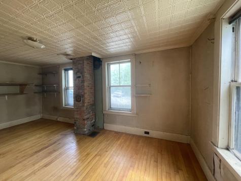 31 Highland Lane Bangor ME 04401