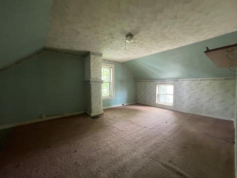 31 Highland Lane Bangor ME 04401