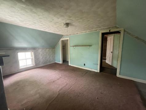 31 Highland Lane Bangor ME 04401