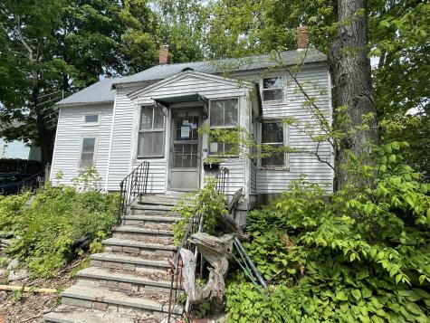 31 Highland Lane Bangor ME 04401