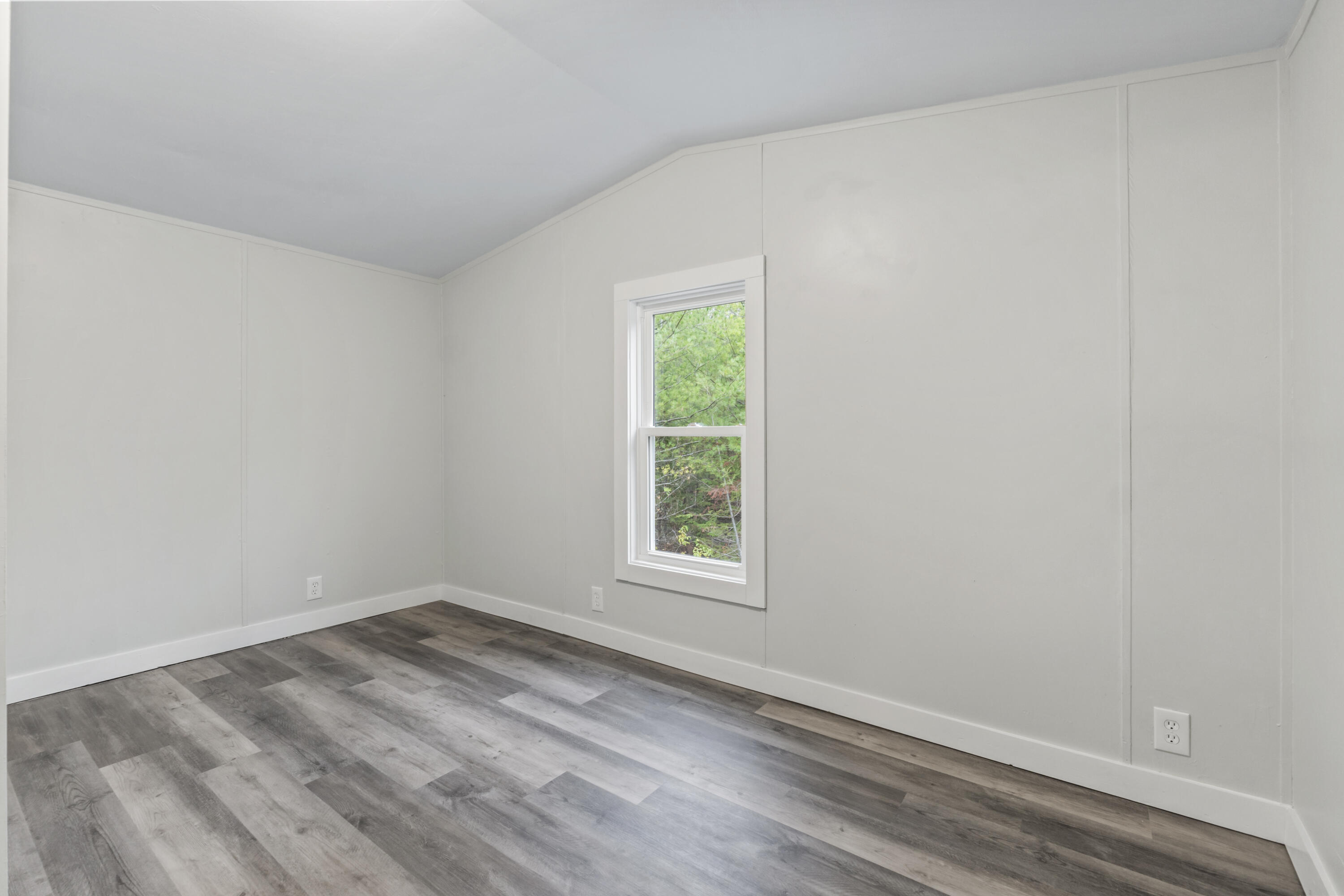 52 Guptill Road Belgrade ME 04917