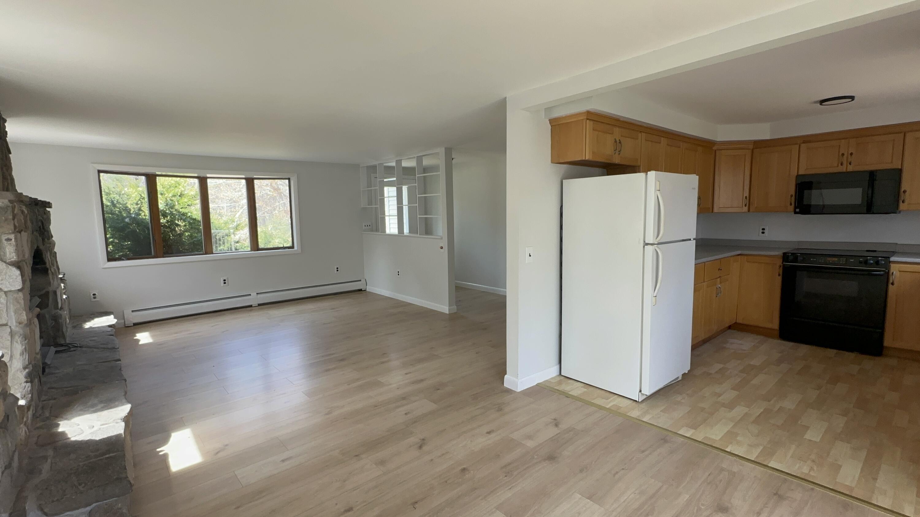 6 Coyote Alley Belgrade ME 04917