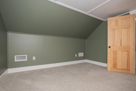 189 Middle Street Farmington ME 04938