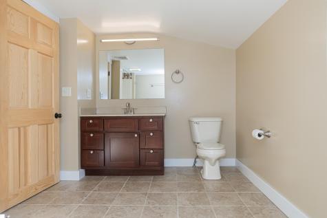 189 Middle Street Farmington ME 04938