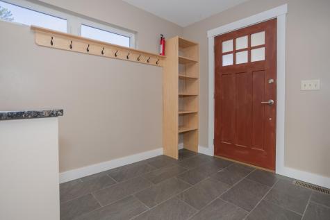 189 Middle Street Farmington ME 04938