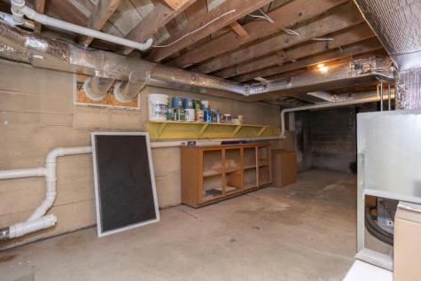 189 Middle Street Farmington ME 04938