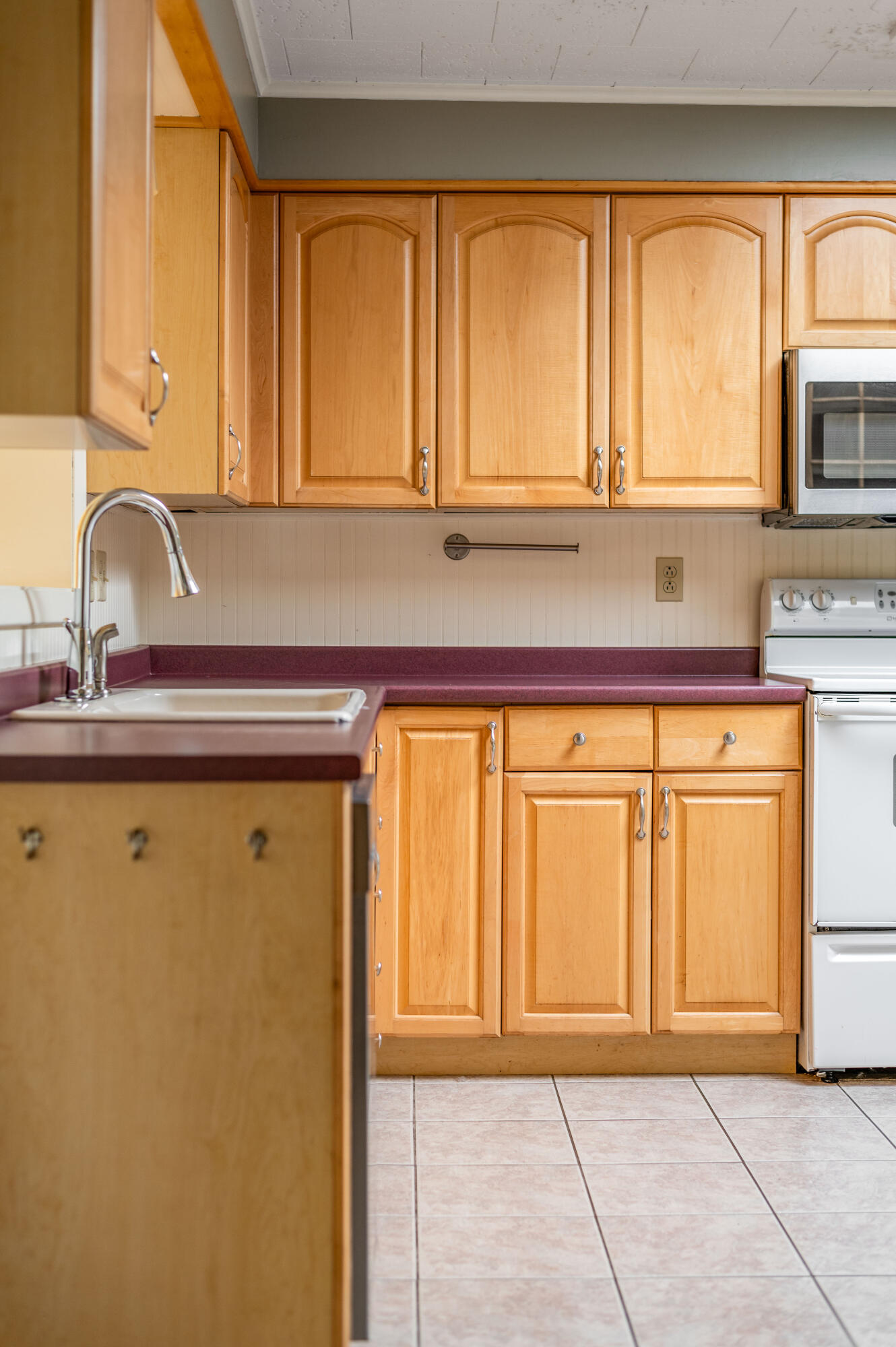 49 Perry Road Hampden ME 04444