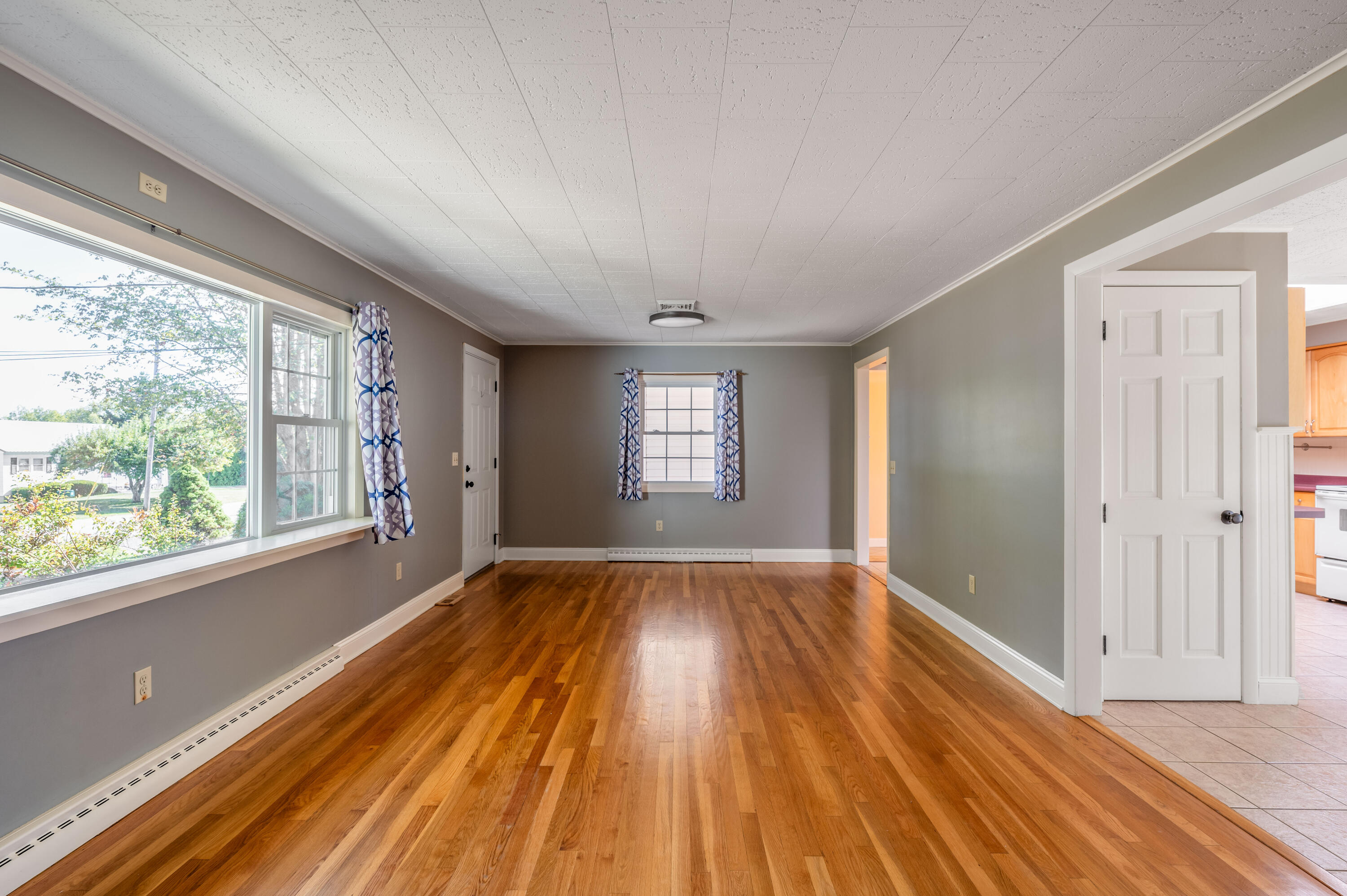 49 Perry Road Hampden ME 04444